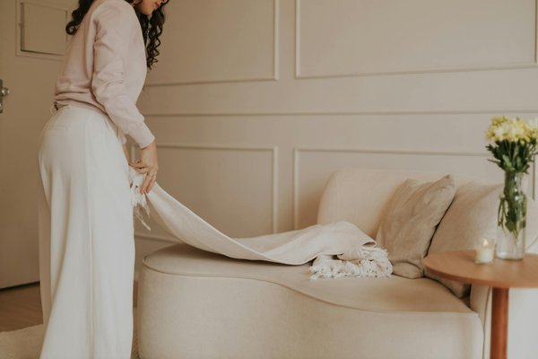 Key approaches for uk citizens to combat upcoming water scarcity challenges